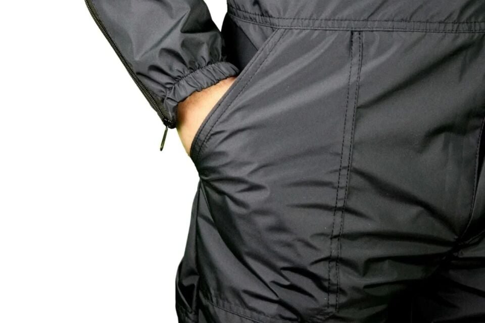 Rüzgar ve Su Geçirmez Tulum